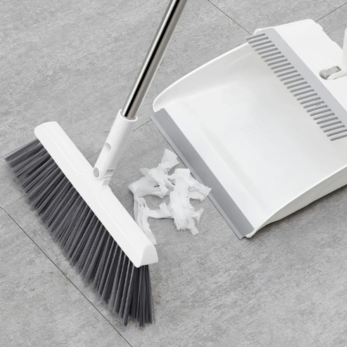 Set matura si faras pliabil perii moi de 7.5 cm — Confort Practic Pentru Casa Ta