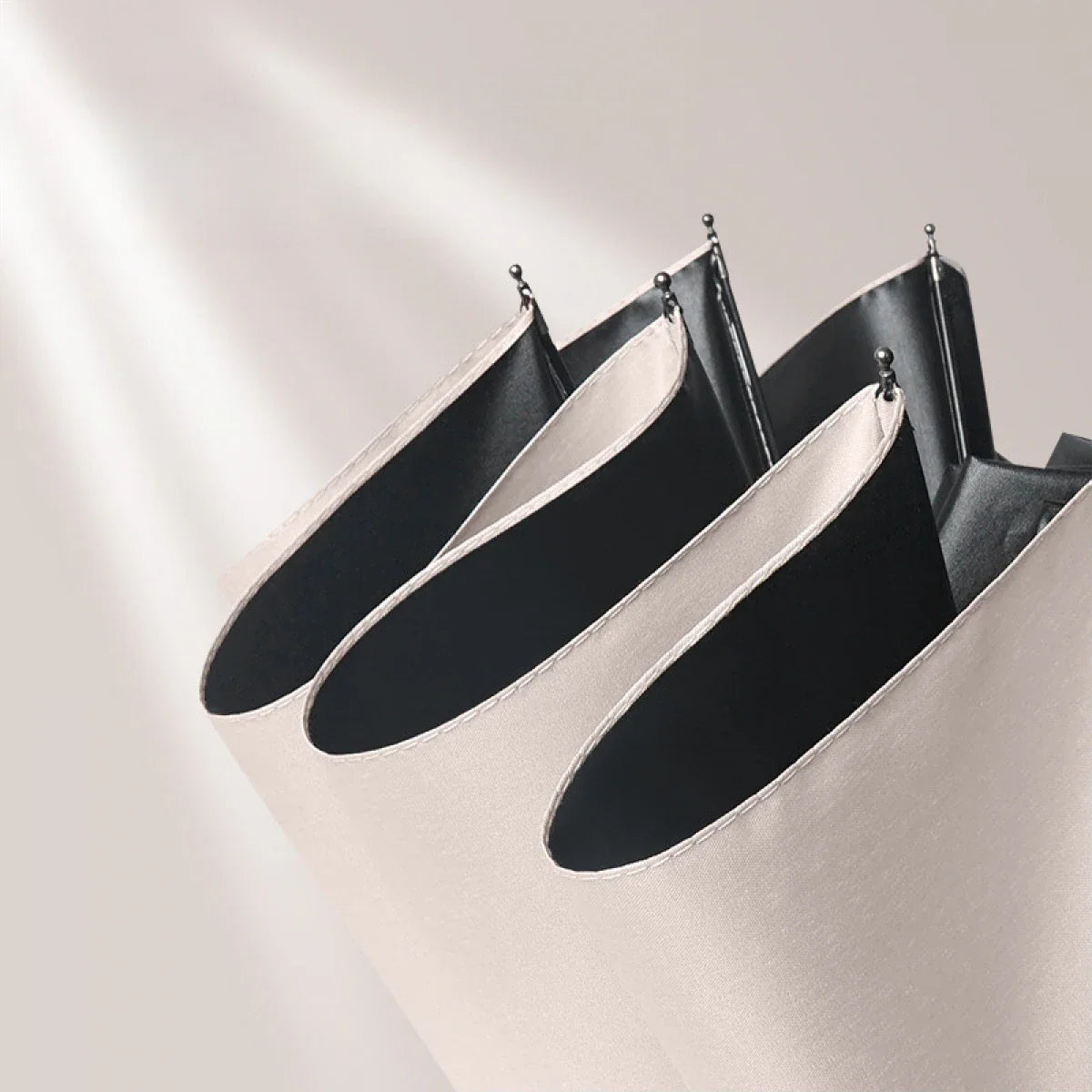 Umbrela telescopica automata — Confort Practic Pentru Casa Ta