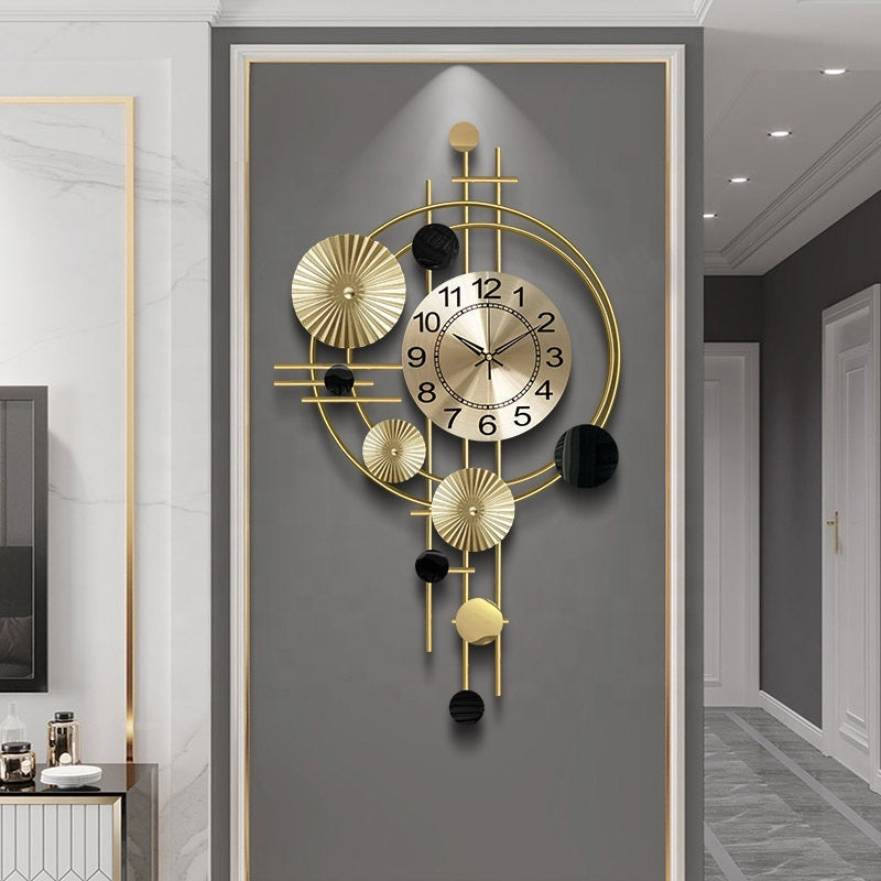 Ceas elegant de perete — Confort Practic Pentru Casa Ta