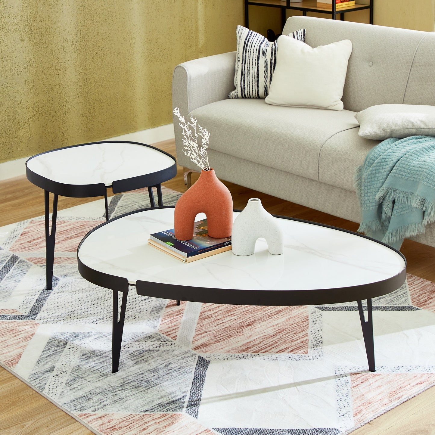 Set 2 Masute de Cafea Moderne din Piatra Sinterizata — Confort Practic Pentru Casa Ta