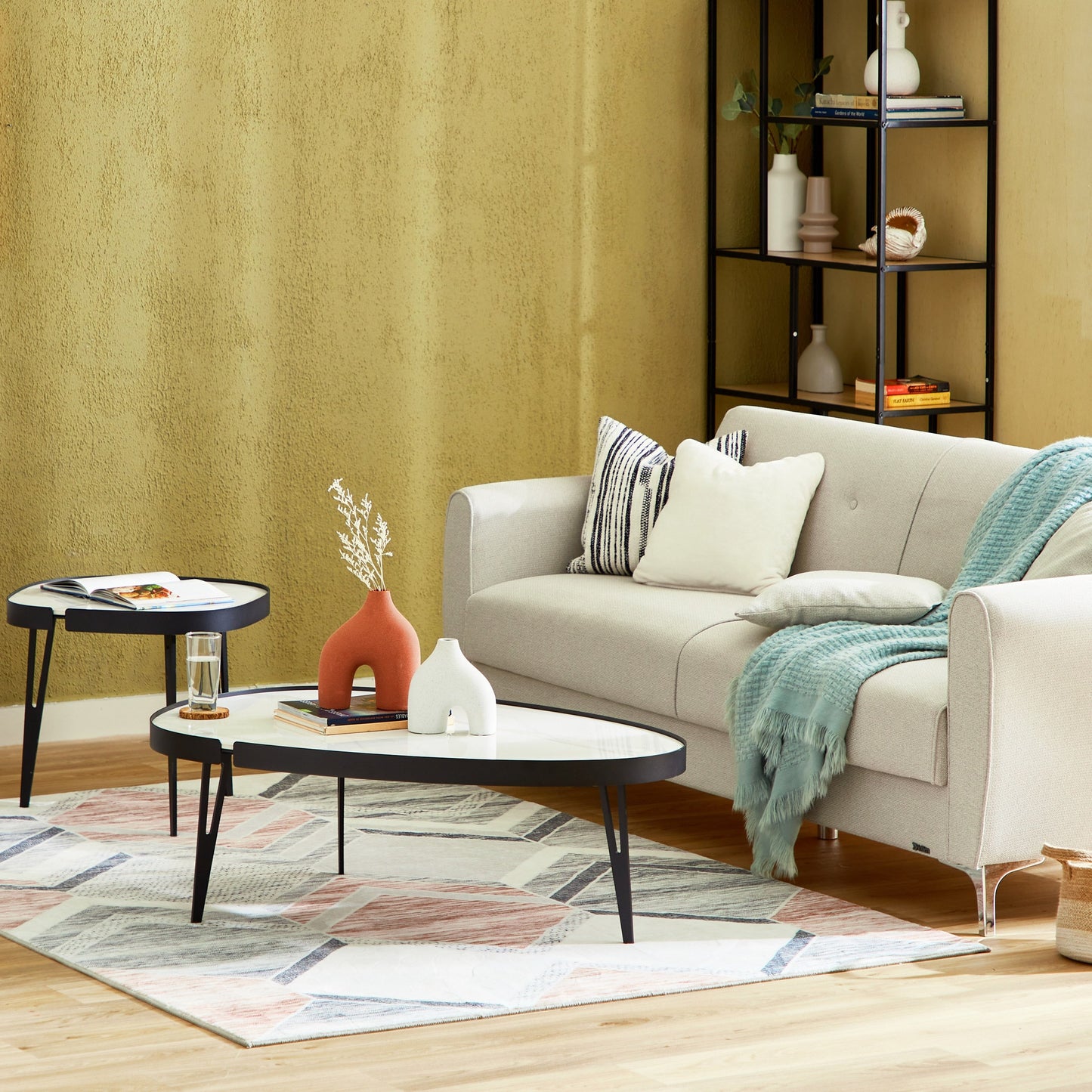 Set 2 Masute de Cafea Moderne din Piatra Sinterizata — Confort Practic Pentru Casa Ta