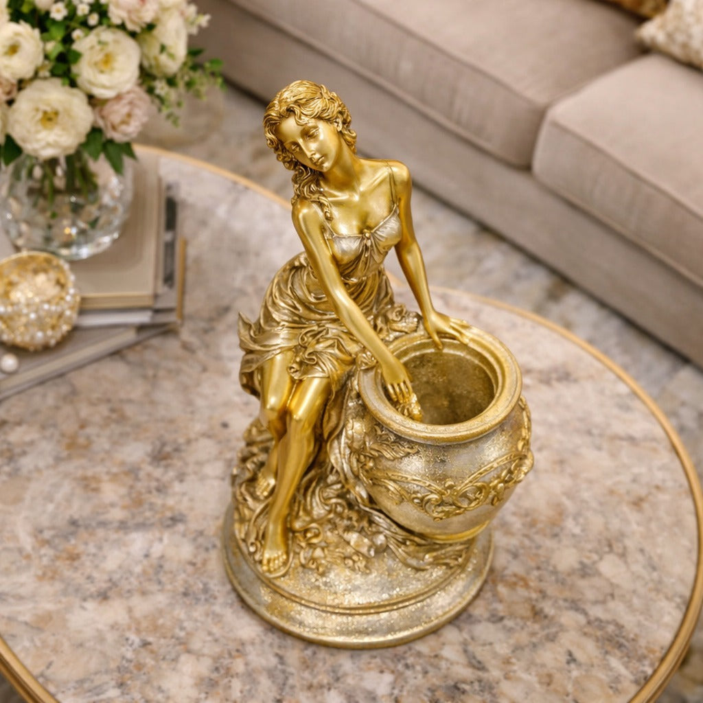 Decorativa femeie eleganta — Confort Practic Pentru Casa Ta