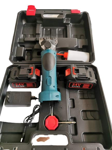 Aparat electric profesional pentru tuns oile cu 2 acumulatori 24V — Îngrijire Mai Ușoară