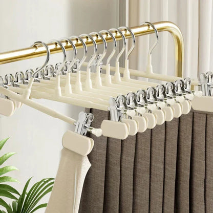 Set 10 umerase cu clips pentru pantaloni 31 x 13 — Confort Practic Pentru Casa Ta