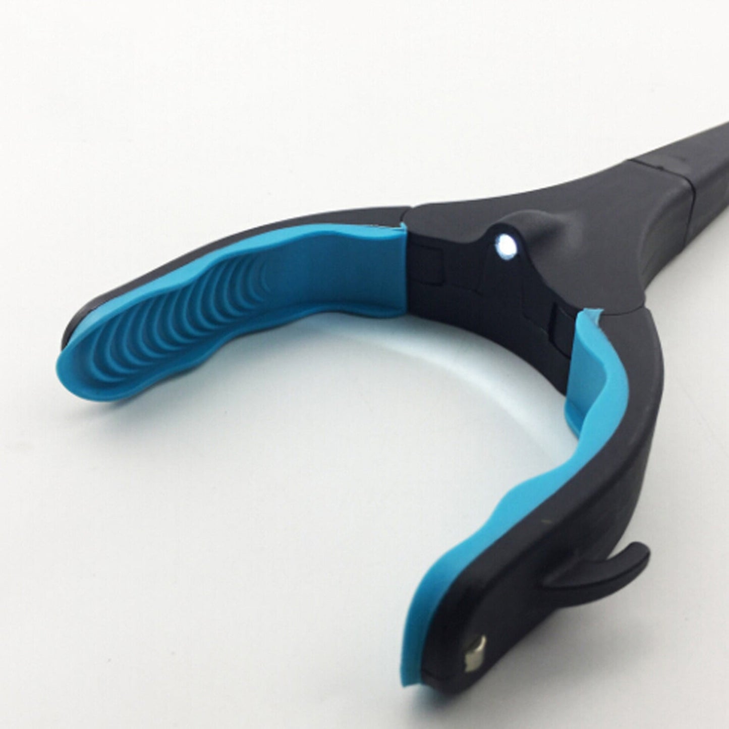 Dispozitiv tip cleste 81cm