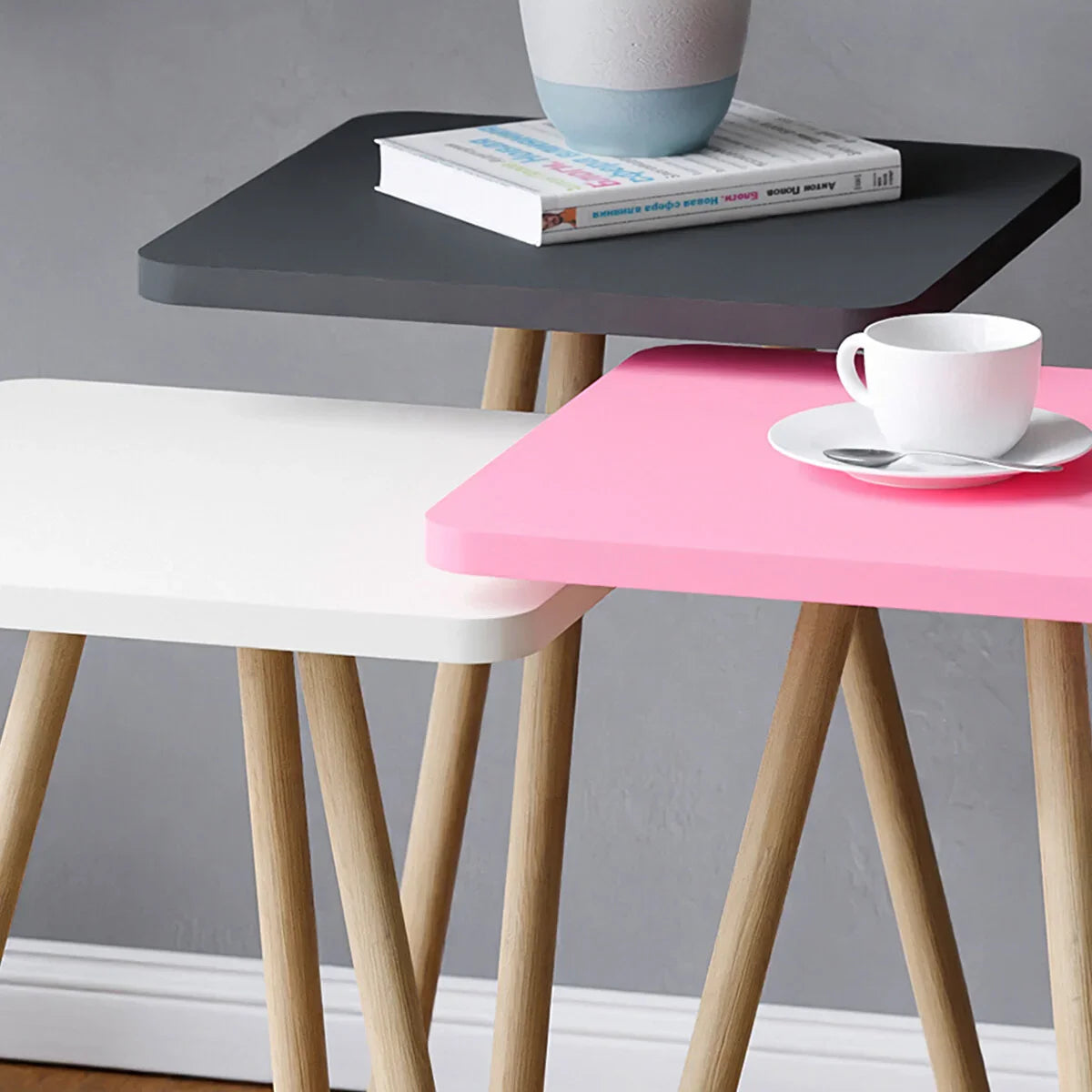 Set 3 masute decorative cu picioare din lemn 34x34 cm — Confort Practic Pentru Casa Ta