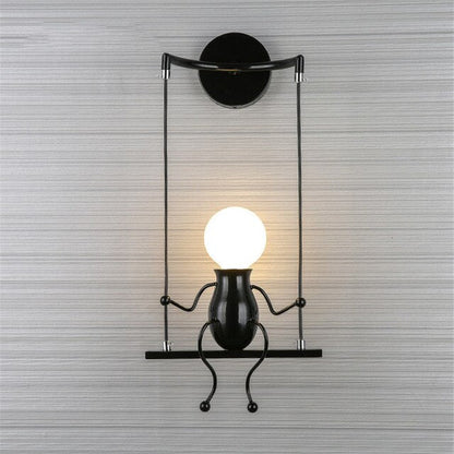 Lampa metalica retro industriala tip humanoid — Ambient Modern Pentru Acasă
