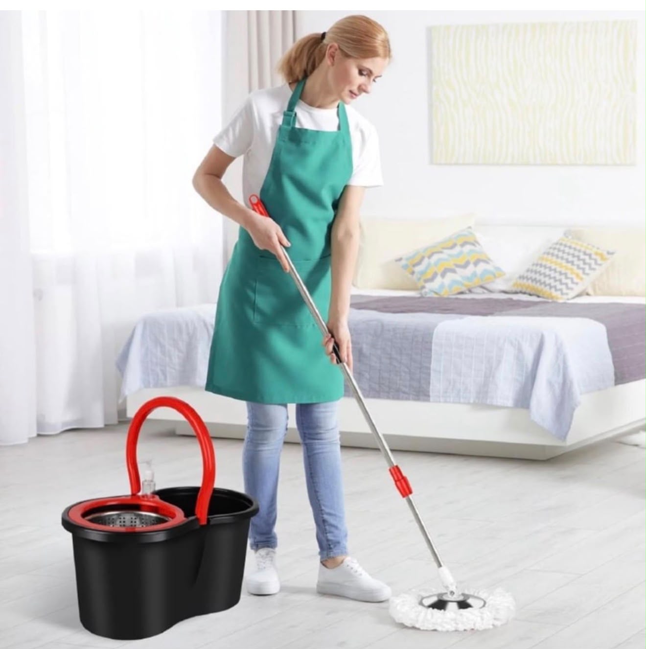 Cele cinci rezerve incluse în setul de mop rotativ
