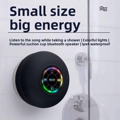 Boxă Bluetooth waterproof fixată cu ventuză pe faianță