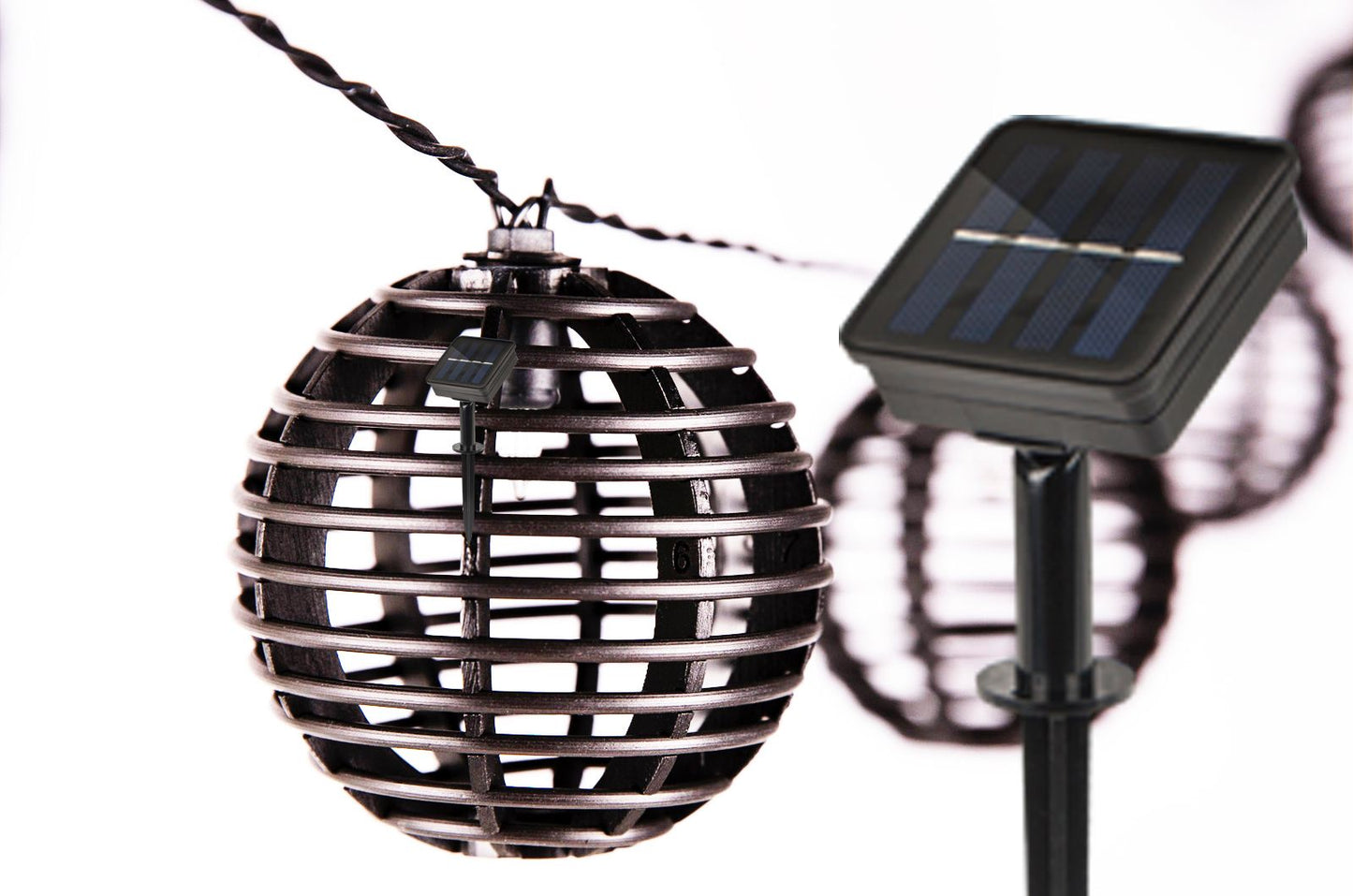 Ghirlanda luminoasa cu incarcare solara 5.4 m — Ambient Modern Pentru Acasă