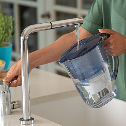 Cana filtranta pentru apa 2.5 litri Casena — Mai Mult Confort în Bucătărie