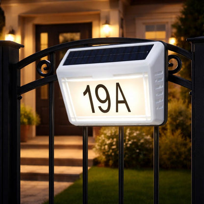 Lampa solara LED cu numar casa iluminat exterior — Confort Practic Pentru Casa Ta