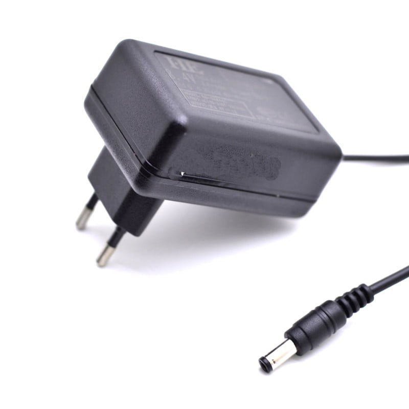 Încărcător pentru Acumulatori Li-Ion, 12,6V, 1A, EAZ-7H013