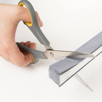 Copertina parasolar auto retractabil impotriva razelor UV — Confort și Siguranță la Drum