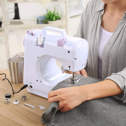 RESIGILAT - Masina de cusut Sew Simple K1127 Alb — Confort Practic Pentru Casa Ta